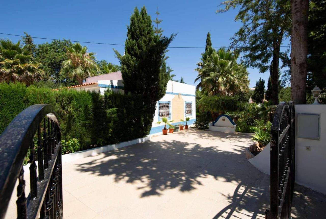 De Santa Maria Villa